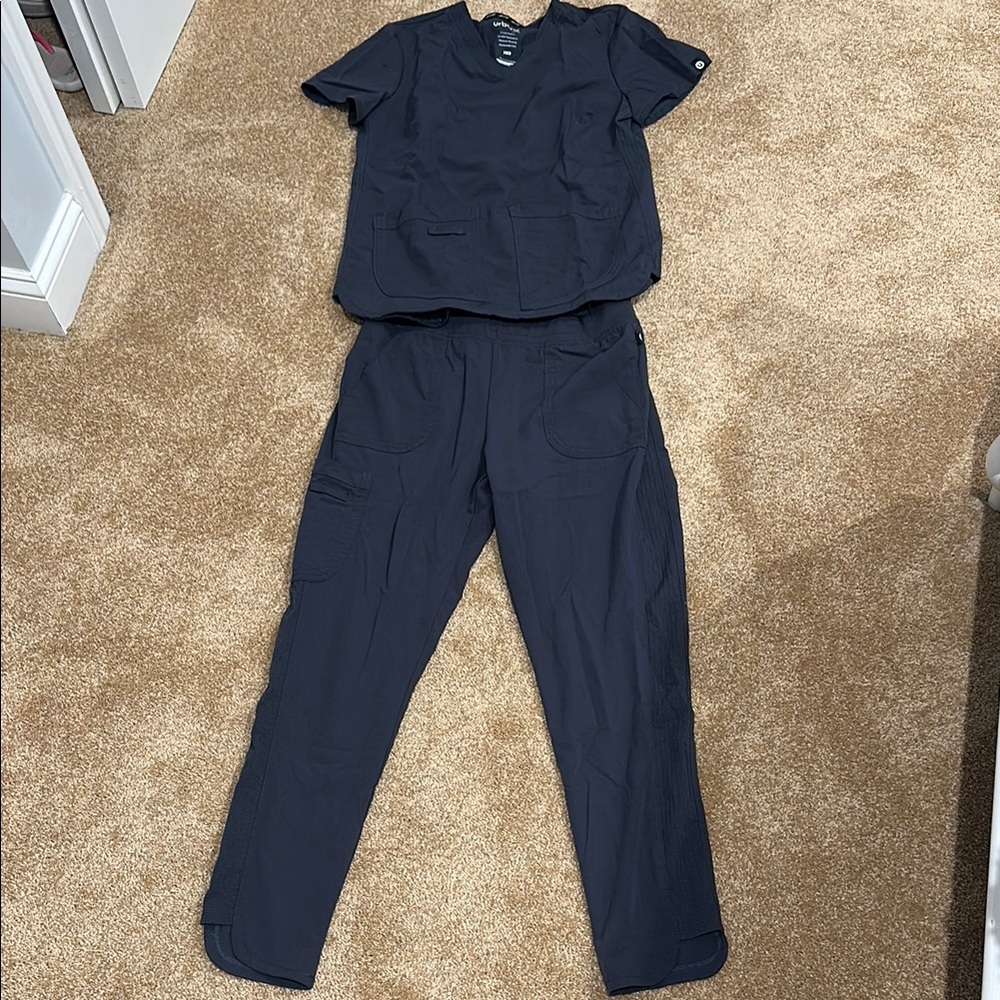 Women's Urbane Gray Scrub Set